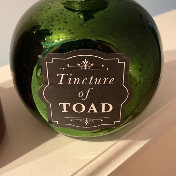 Set of Three Decorative Halloween Potion Bottles with lights - Picture 4 of 12